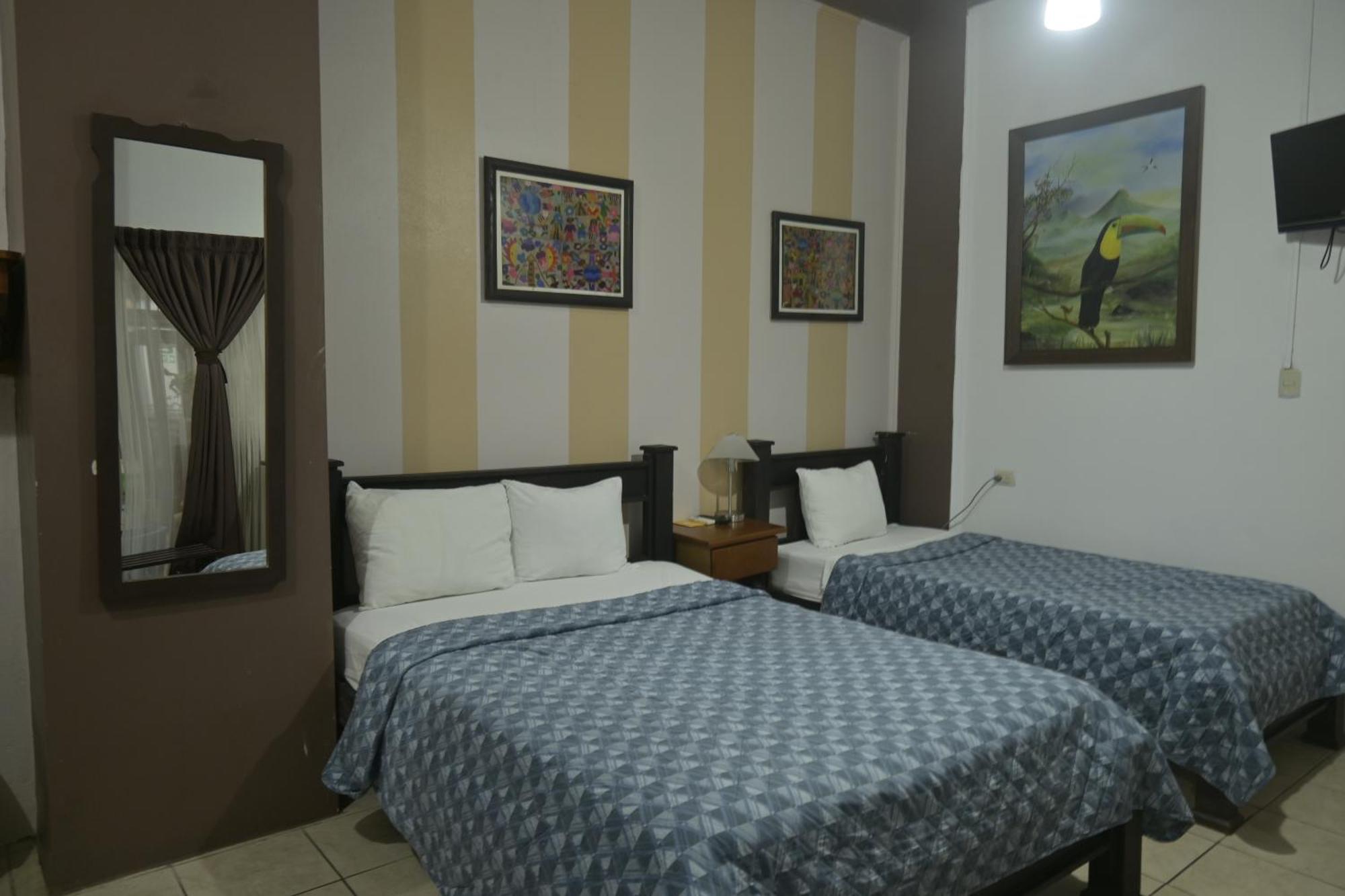 Hotel Las Colinas La Fortuna 외부 사진