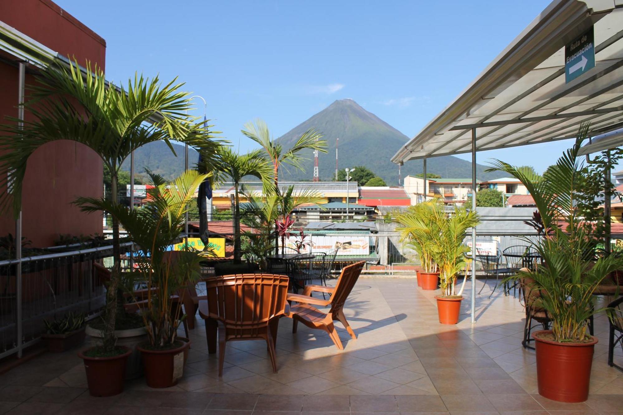Hotel Las Colinas La Fortuna 외부 사진
