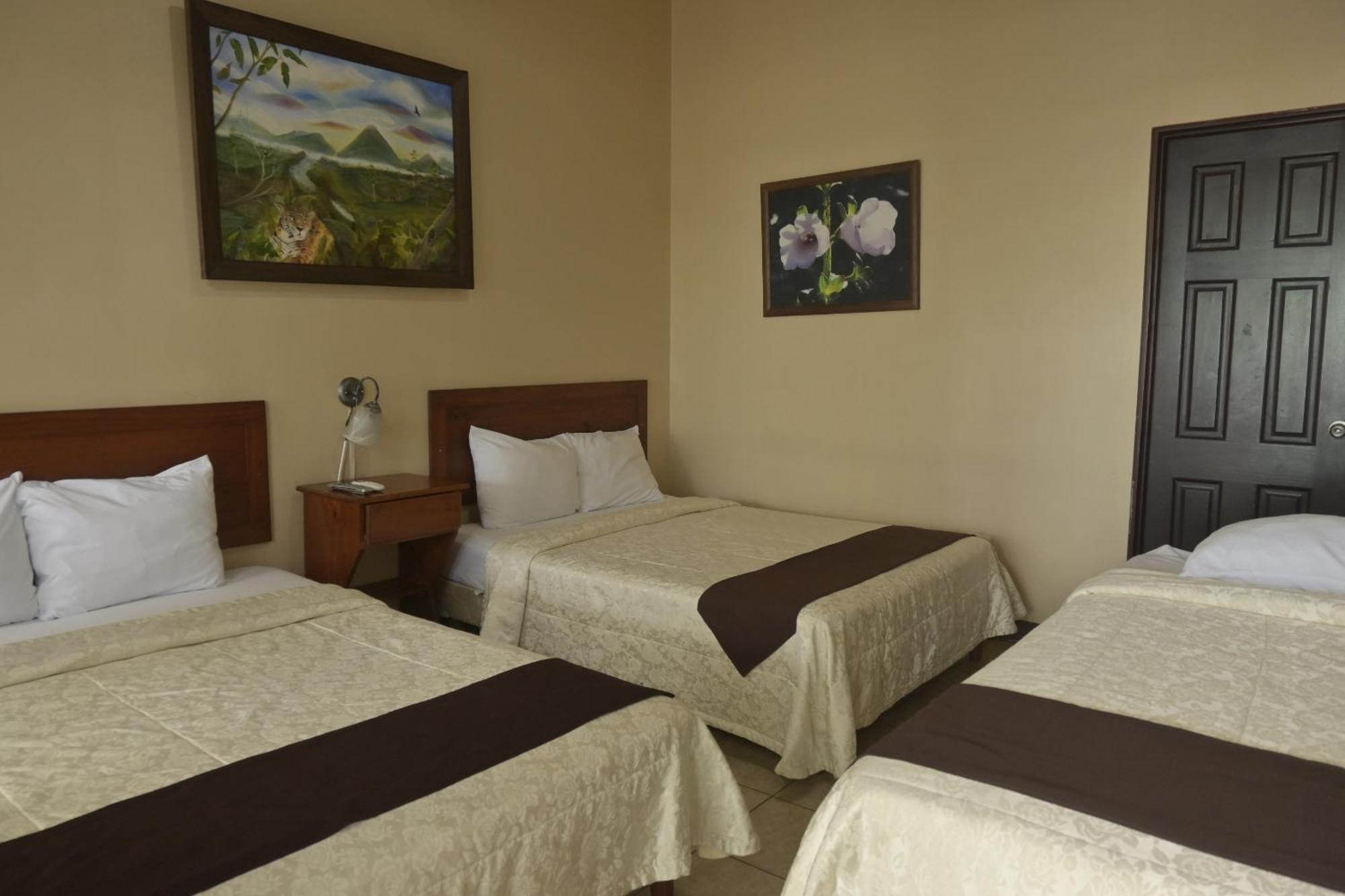 Hotel Las Colinas La Fortuna 외부 사진