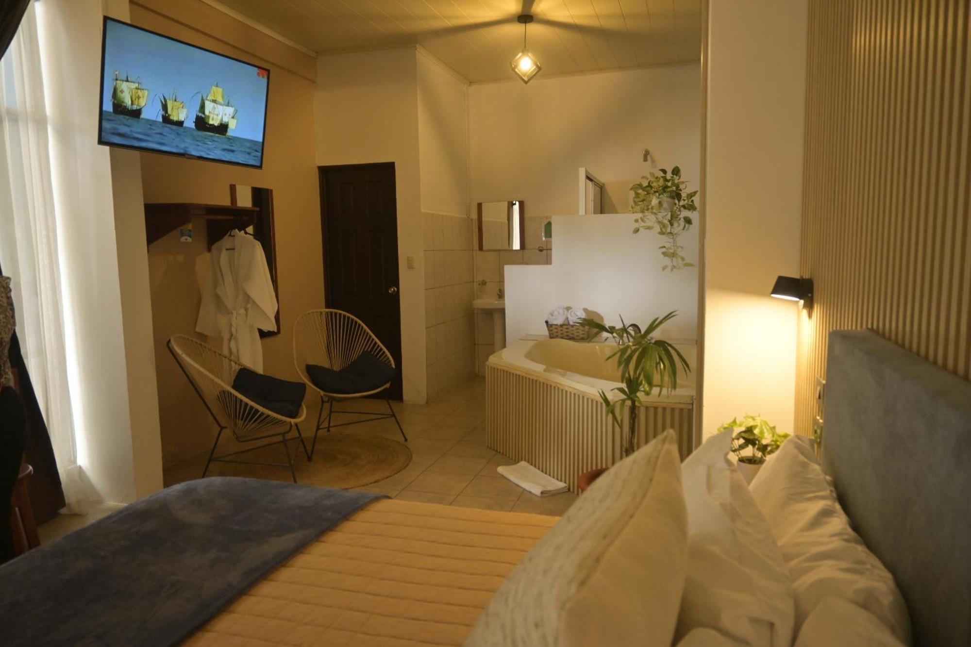 Hotel Las Colinas La Fortuna 외부 사진